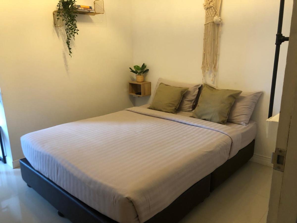Hostel Samed Big Whale Rayong Exterior foto