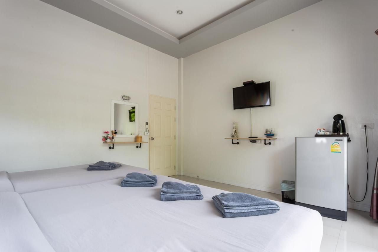 Hostel Samed Big Whale Rayong Exterior foto