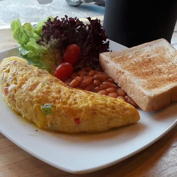 Hostel Samed Big Whale Rayong Exterior foto